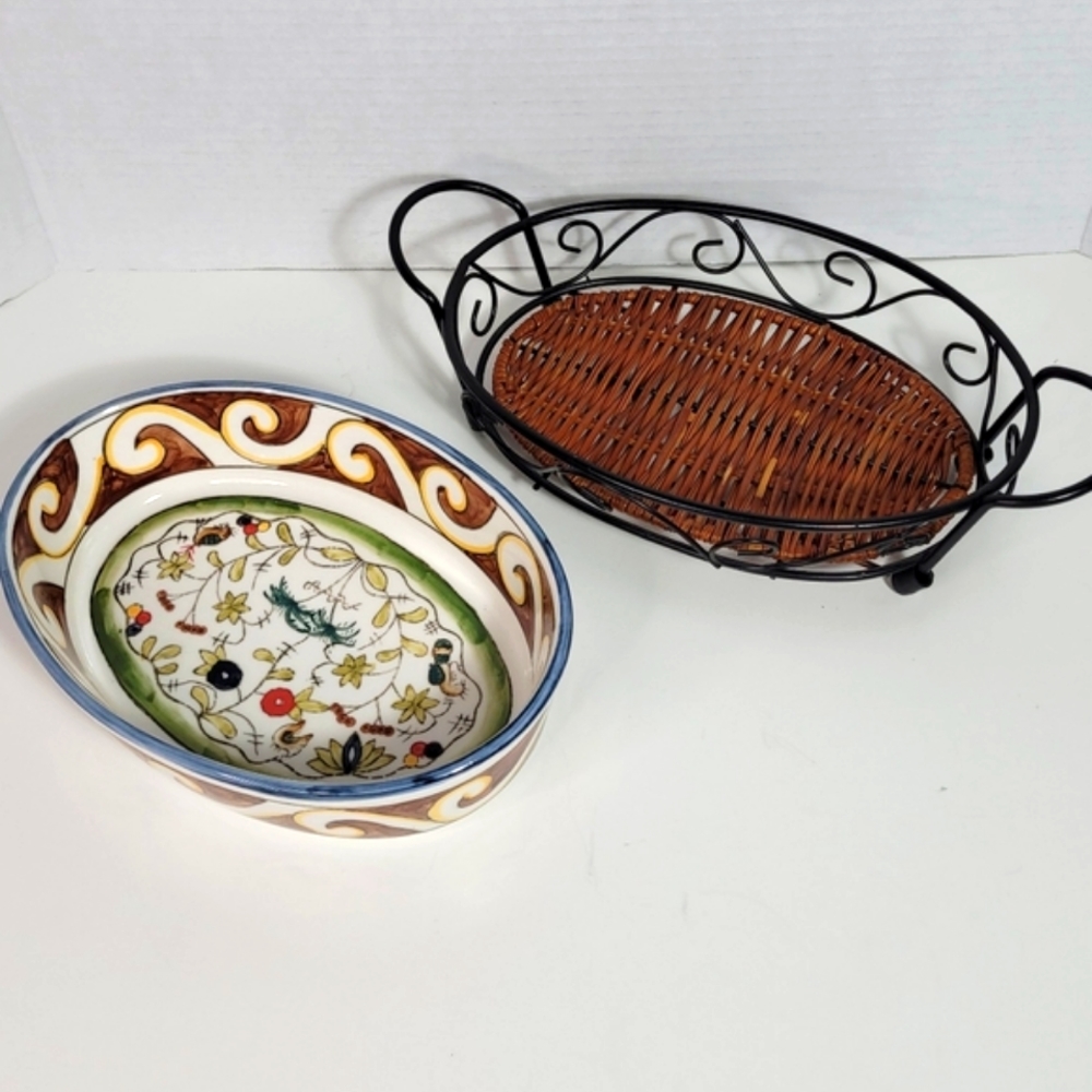 Temptations Oven to Table Beautiful Oval Dish w Metal Stand & Wicker Pad - Picture 8 of 16